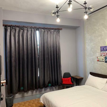 Dd House Apartment Тайнан Екстериор снимка
