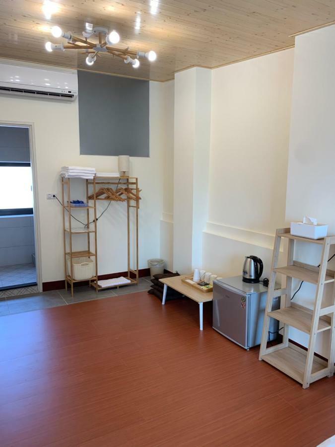 Dd House Apartment Тайнан Екстериор снимка